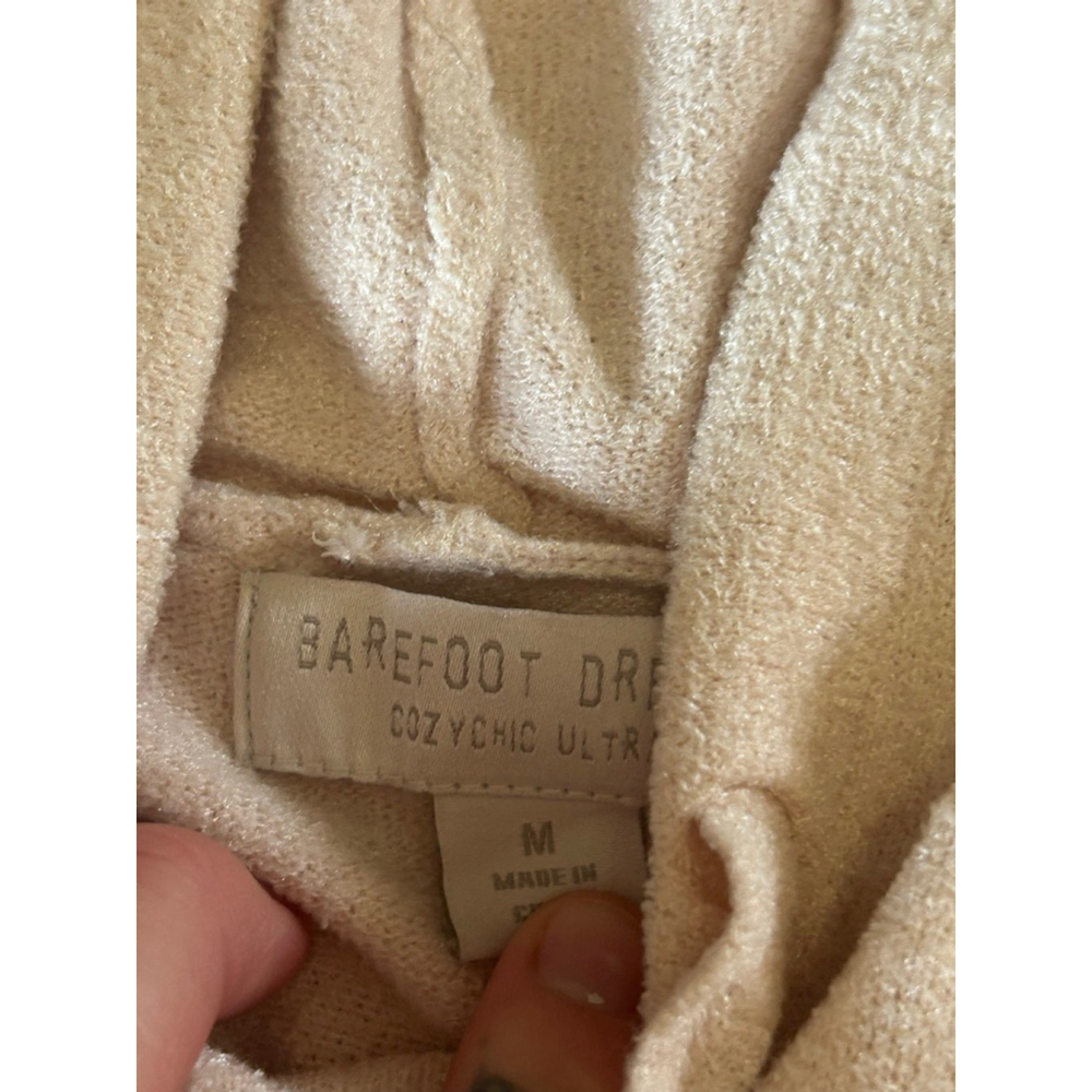 Barefoot dreams hoodie long size medium - Picture 2 of 2